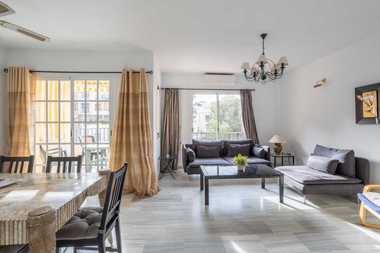 Las Flores 5 - Large Townhouse Nerja Exterior photo