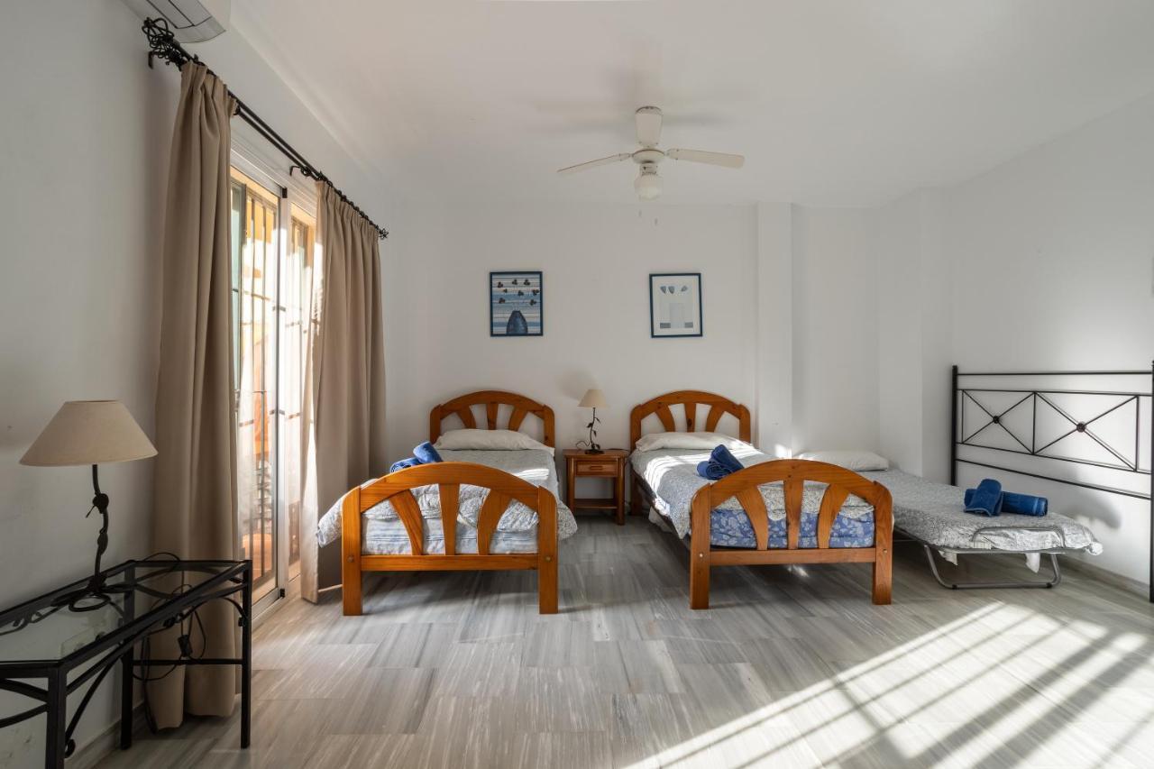 Las Flores 5 - Large Townhouse Nerja Exterior photo